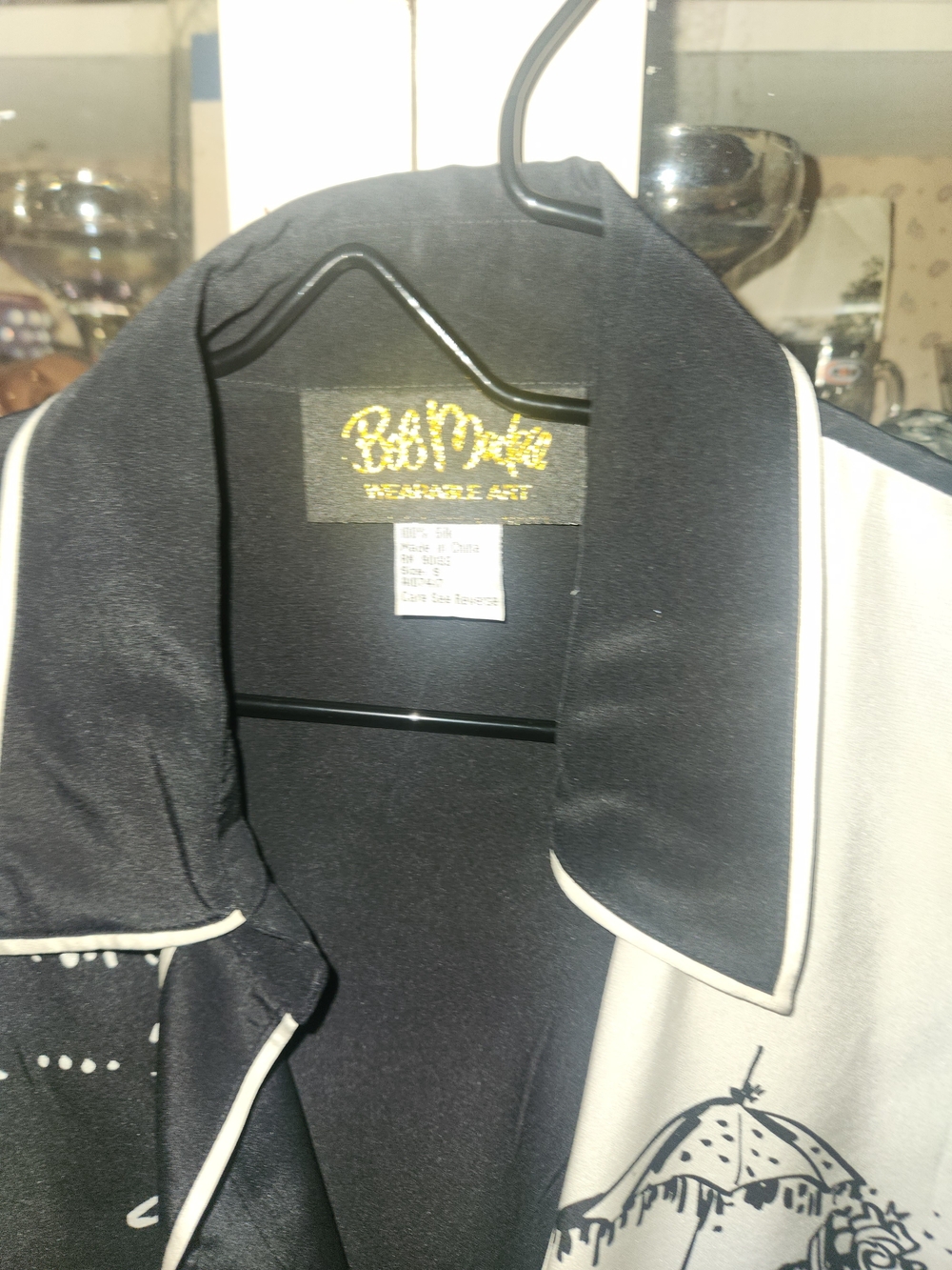 Bob Mackie Black & White Graphic Button-Up Shirt - Picture 5 of 6